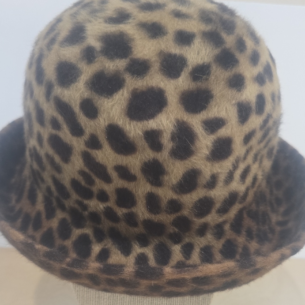 Eric Javits Leopard Print Fur Hat - image 4